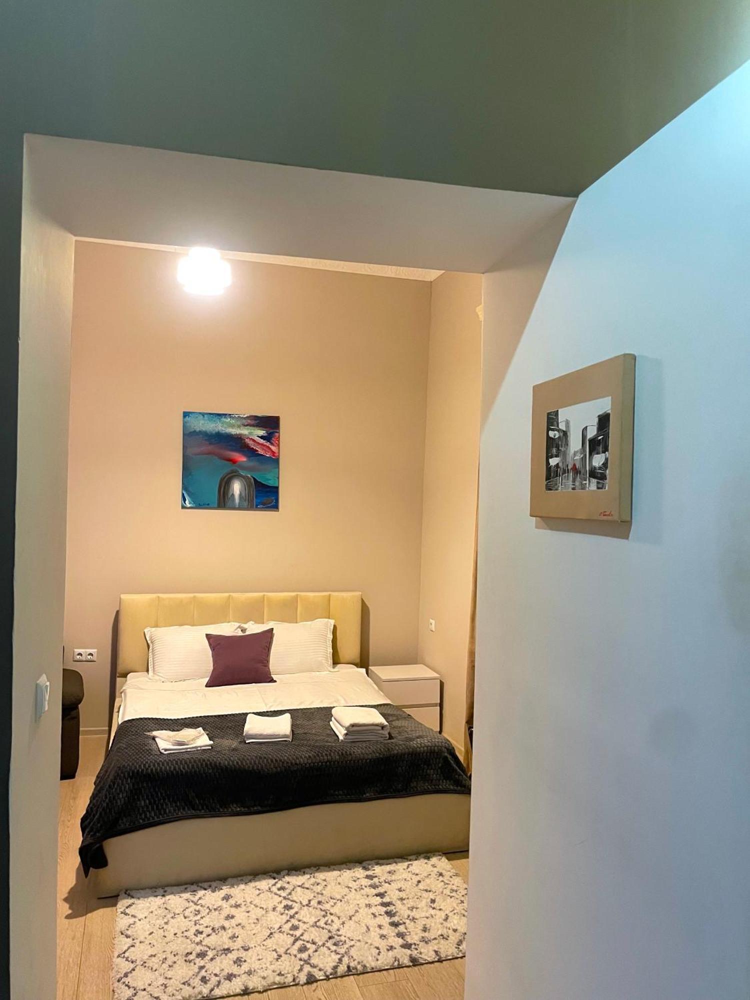 Art Hotel Tabidze Tbilisi Esterno foto